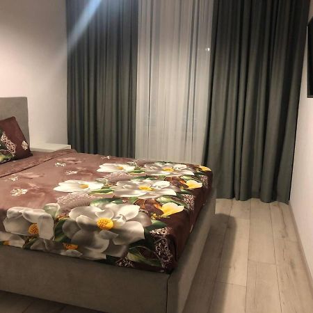 25D-Floor Sky Luxury Apartment! Fantastic View! Kiev Eksteriør billede