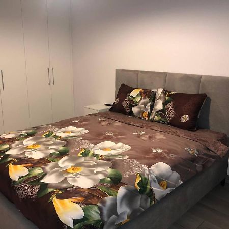 25D-Floor Sky Luxury Apartment! Fantastic View! Kiev Eksteriør billede